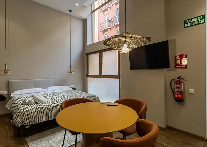 Premium By The Turia River 3 *